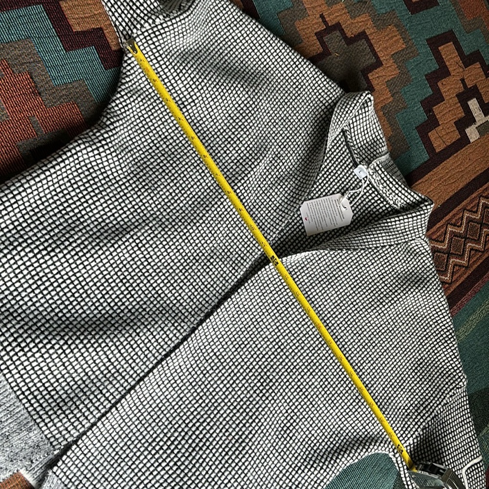 Cardigan - Picture 3 of 9